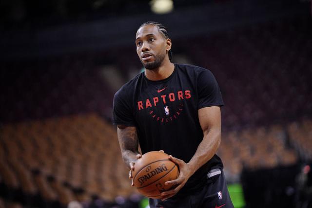 利物浦萨拉赫末段进球险胜热刺（萨拉赫终场前破门助利物浦险胜热刺）