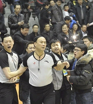 国乒人事震动！王励勤、王皓掌权暗藏玄机，马琳去向成最大悬念（国乒高层变动：王励勤、王皓上位藏伏笔，马琳去向成焦点）