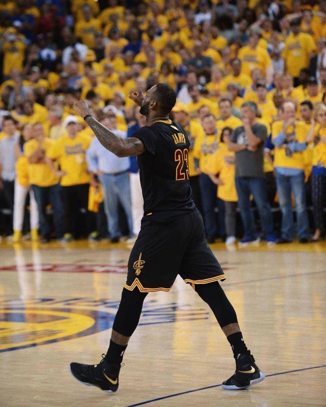 官方：国米前锋博尼当选意甲10月最佳新星（官宣：国米锋线小将博尼荣膺意甲10月最佳新秀）