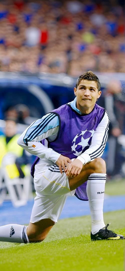 足球中超主帅否认下课传闻：全力以赴