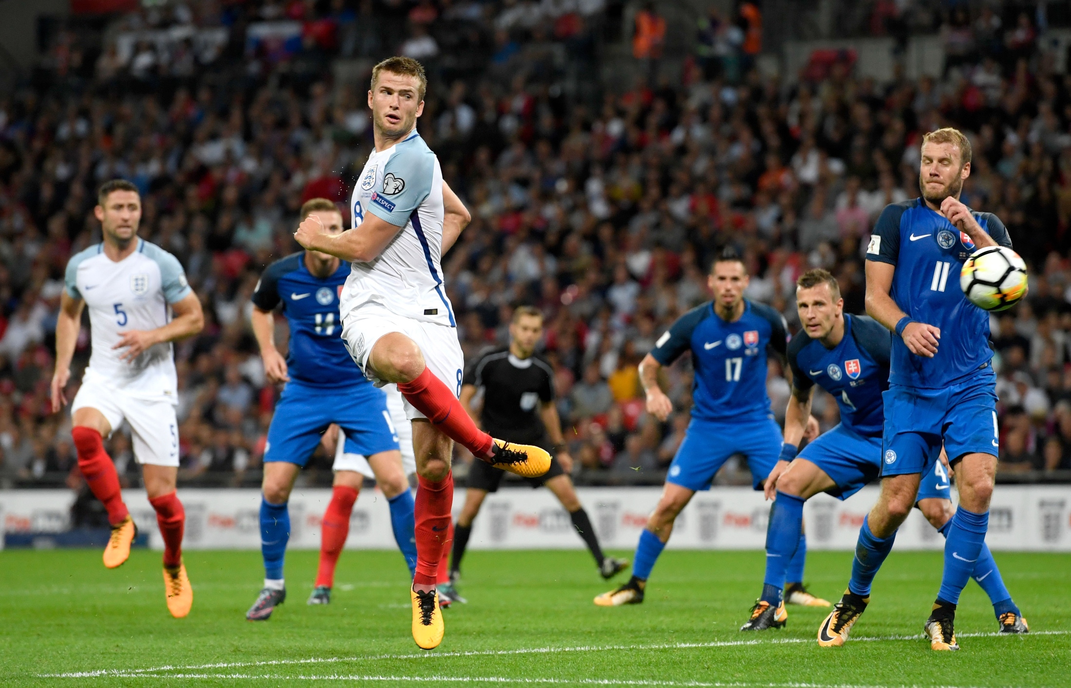 特瓦斯：梅罗瓜穆离开不会影响西甲质量，与英超差距正在缩小