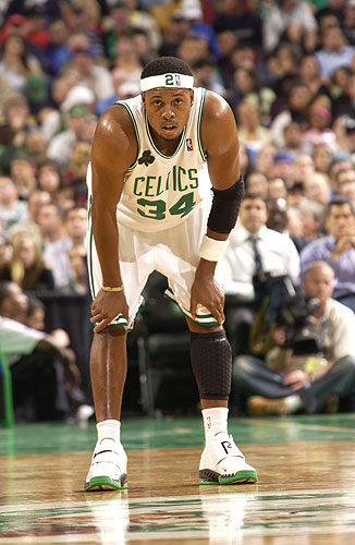 万项：距离理想中的球员还差很多；最后两场比赛不会放松（万项：离理想球员标准仍有差距，收官两战不松懈）