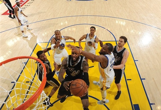 年轻小将一战封神（年轻小将一战成名）