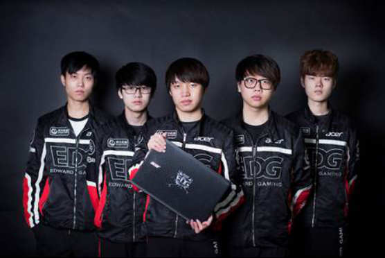 领域取得辉 领域取得辉