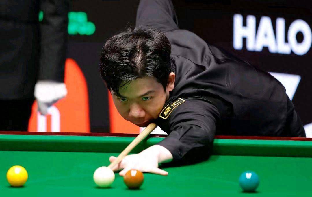 并在对话中 并在对话中